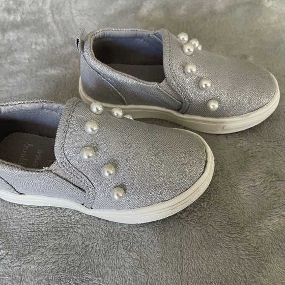 Toddler Slip On Sneakers Size 5 - Picture 7 of 12
